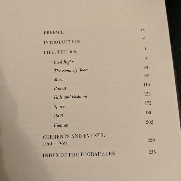 ๐ 1989 "LIFE, The 60's" Hardback Book - Picture 6 of 13